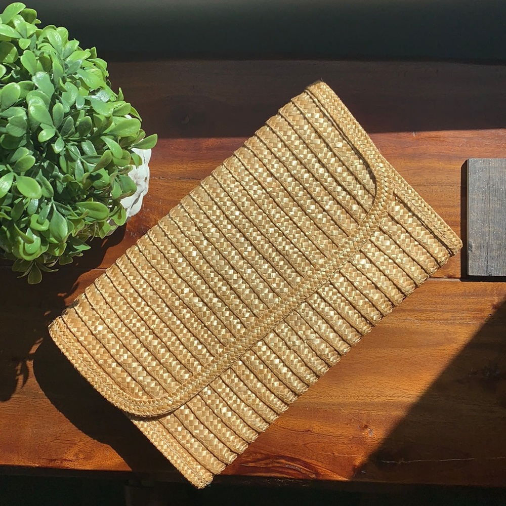 Boho minimal sustainable Material Clutch